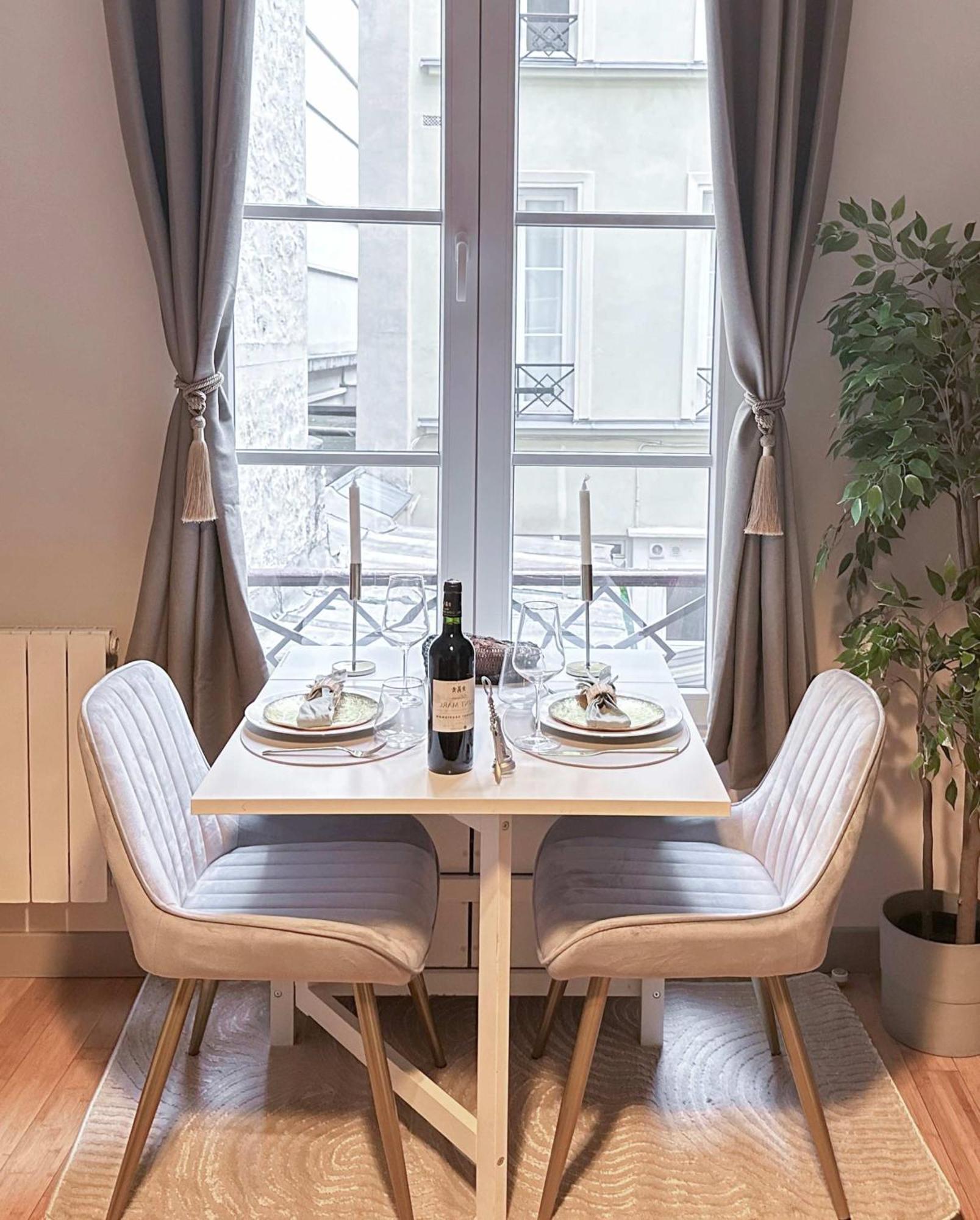 Renovated Champs-Elysees Retreat Lägenhet Paris Exteriör bild